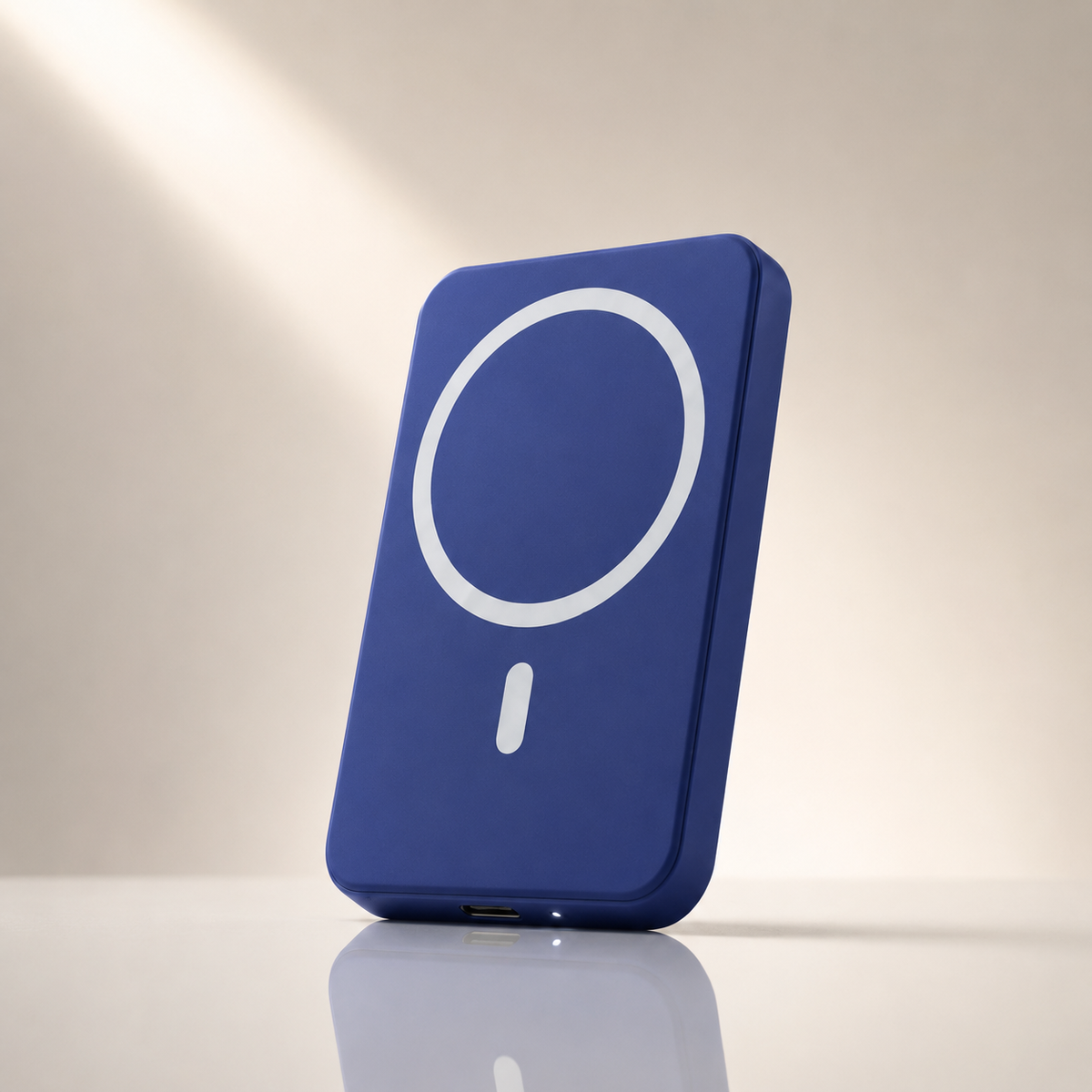 Magnetic Wireless Power Bank.